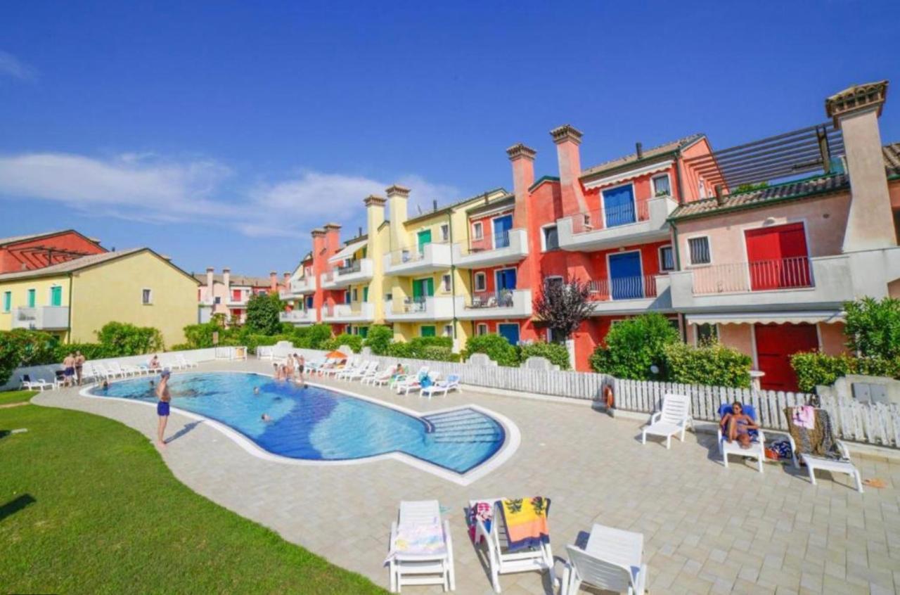 Le Ginestre-carraro Immobiliare Jesolo * Каваллино